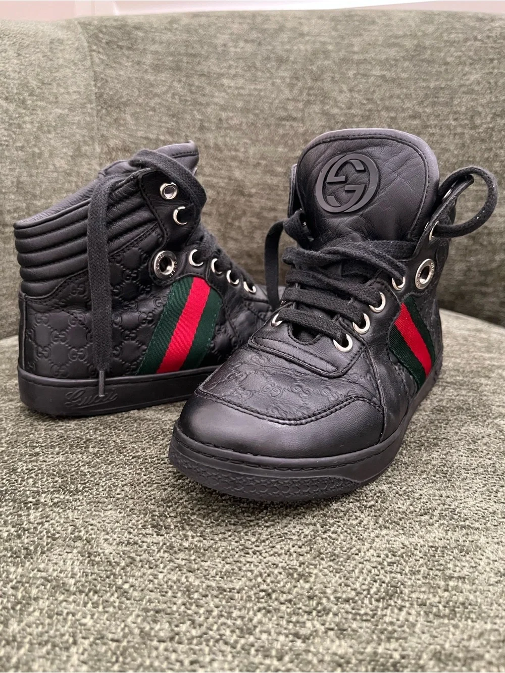 Gucci Boys Black High Top Sneakers GG Guccissima Web size 29 Stripe Lace Up